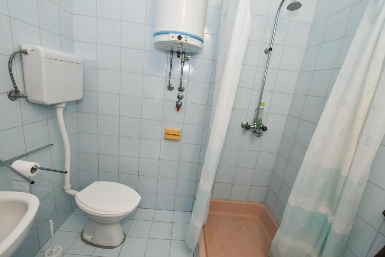 Apartmani Dora Duboka Eksteriør bilde